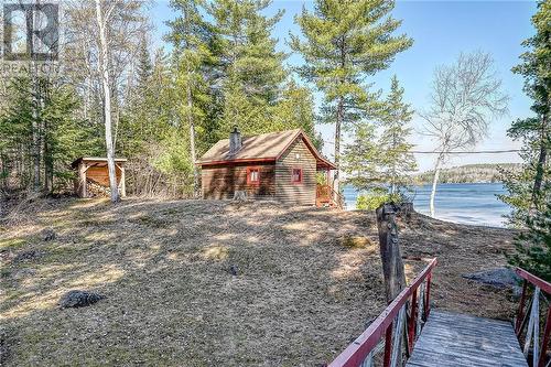 27 Holmstedt Road, Whitefish, ON 