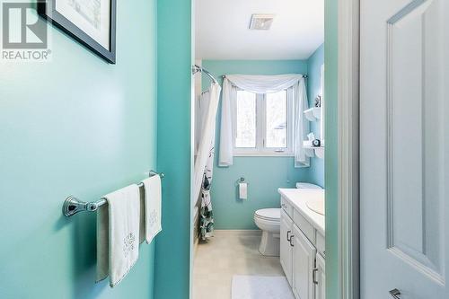 1109 Lake St, Sault Ste. Marie, ON - Indoor Photo Showing Bathroom
