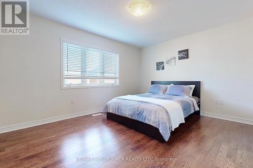 127 Westfield Dr, Whitby, ON - Indoor Photo Showing Bedroom