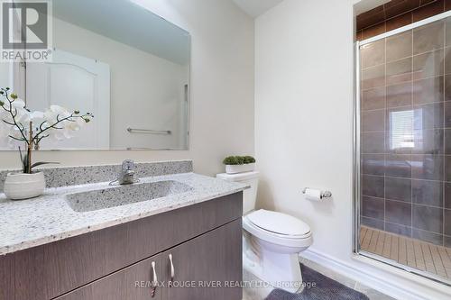 127 Westfield Dr, Whitby, ON - Indoor Photo Showing Bathroom
