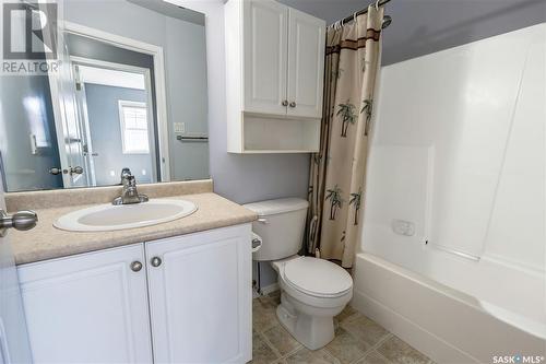 2764 Cranbourn Crescent, Regina, SK - Indoor Photo Showing Bathroom