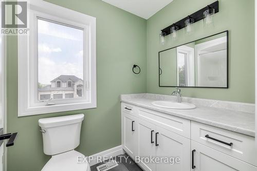 115 Pugh Street, Perth East, ON - Indoor Photo Showing Bathroom
