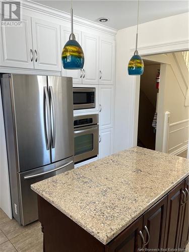 555 Riverside Drive, Bathurst, NB - Indoor Photo Showing Kitchen With Upgraded Kitchen