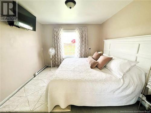 160 Escuminac Pt Road, Escuminac, NB - Indoor Photo Showing Bedroom