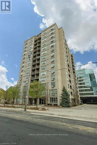 #204 -155 Kent St, London, ON - Outdoor With Facade