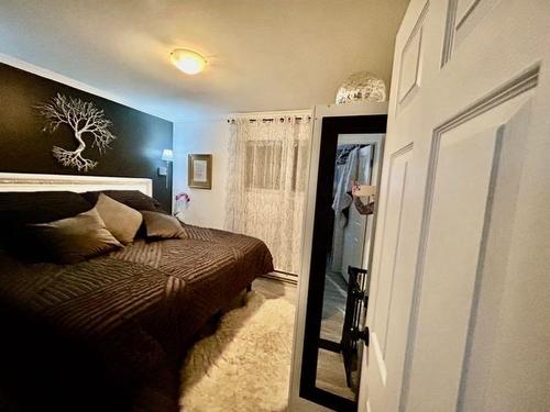 35 Heron Drive, Manitouwadge, ON - Indoor Photo Showing Bedroom