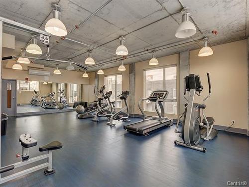 Exercise room - 1023-1235 Rue Bishop, Montréal (Ville-Marie), QC - Indoor Photo Showing Gym Room
