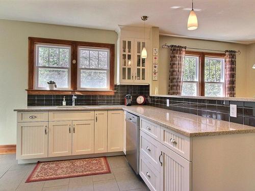 Kitchen - 986 Rue Sanborn, Ayer'S Cliff, QC - Indoor Photo Showing Kitchen