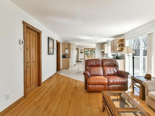 Overall view - 44Z Rue Desjardins, Sainte-Agathe-Des-Monts, QC - Indoor Photo Showing Living Room