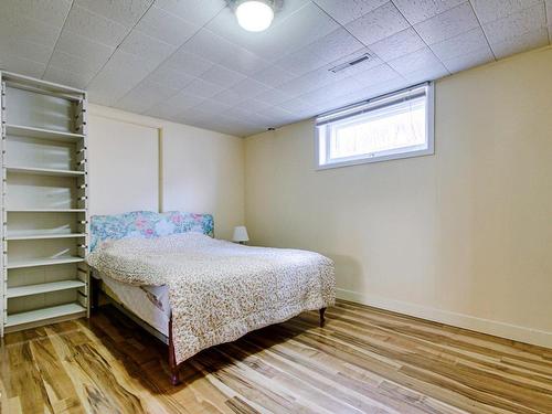 Bedroom - 2496 Rue Marguerite-D'Youville, Trois-Rivières, QC - Indoor Photo Showing Bedroom