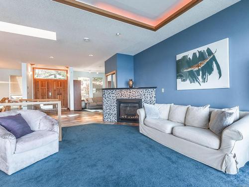 8-245 Oyster Cove Rd, Ladysmith, BC - Indoor Photo Showing Living Room With Fireplace
