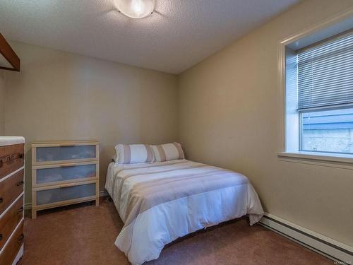 8-245 Oyster Cove Rd, Ladysmith, BC - Indoor Photo Showing Bedroom