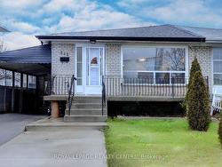 645 Abana Rd  Mississauga, ON L5A 1H6