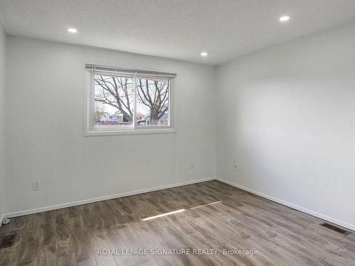 Upper-24 Tara Cres, Thorold, ON - Indoor Photo Showing Other Room