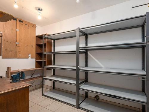 1679 Cedar Rd, Nanaimo, BC - Indoor With Storage