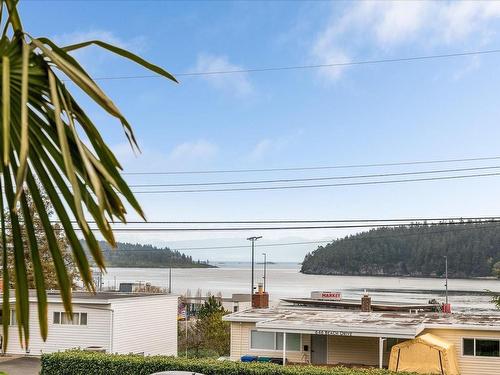 643 Beach Dr, Nanaimo, BC - Outdoor With View