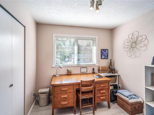 1673 Creekside Dr, Nanaimo, BC - Indoor Photo Showing Other Room