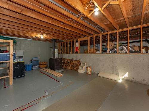 444 Blackburn Rd, Salt Spring, BC - Indoor Photo Showing Basement