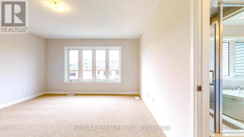 5 Federica Crescent, Wasaga Beach, ON - Indoor Photo Showing Other Room