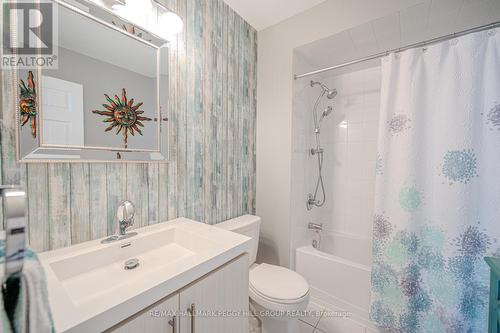 1 Riverwalk Pl, Midland, ON - Indoor Photo Showing Bathroom