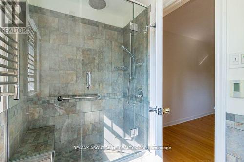 273 Cairncroft Road, Oakville, ON - Indoor Photo Showing Bathroom