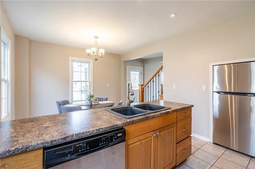 3707 Elm Street, Fort Erie, ON - Indoor Photo Showing Kitchen With Double Sink