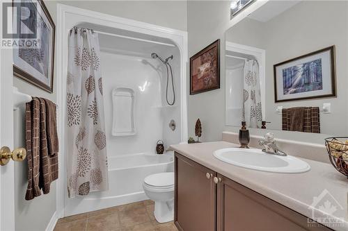 1902 Springridge Drive, Orleans, ON - Indoor Photo Showing Bathroom