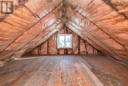 8 Merchison Ave, Hamilton, ON - Indoor Photo Showing Other Room