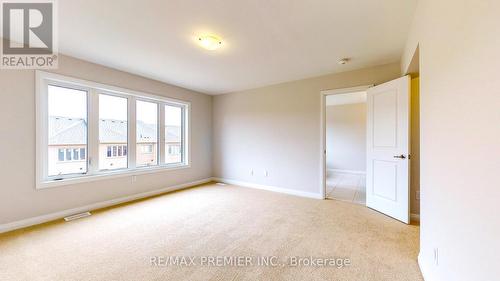 5 Federica Cres, Wasaga Beach, ON - Indoor Photo Showing Other Room
