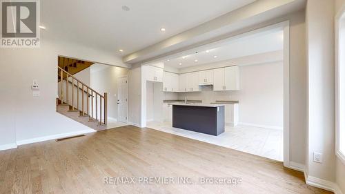 5 Federica Crescent, Wasaga Beach, ON - Indoor Photo Showing Kitchen