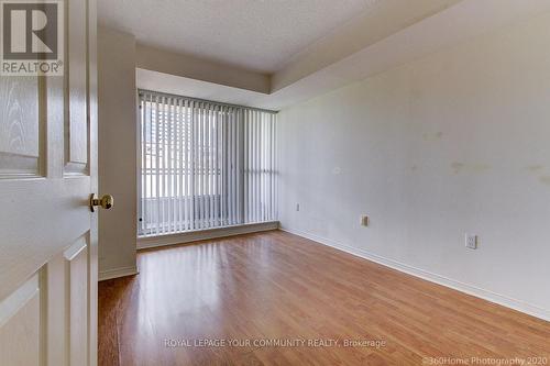 #512 -889 Bay St, Toronto, ON - Indoor Photo Showing Other Room