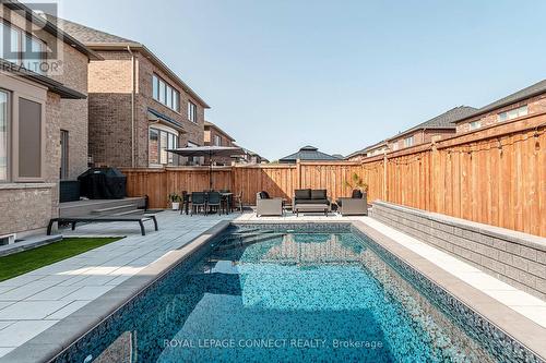 6 Brabin Circ, Whitby, ON - Outdoor With In Ground Pool
