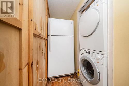 24 Mcrae Beach Road S, Georgina, ON - Indoor Photo Showing Laundry Room