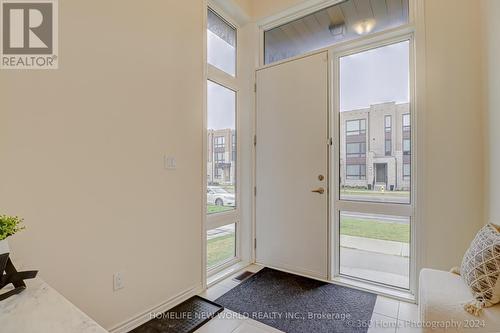 50 Lord Melborne St, Markham, ON - Indoor Photo Showing Other Room