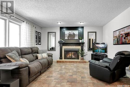 2814 Fowler Street, Regina, SK - Indoor Photo Showing Living Room With Fireplace