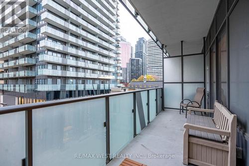411 - 65 St. Mary Street, Toronto, ON - Outdoor With Balcony With Exterior