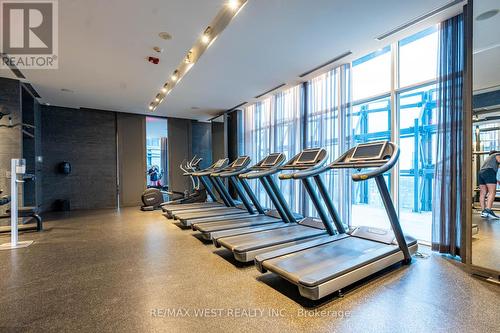 411 - 65 St. Mary Street, Toronto, ON - Indoor Photo Showing Gym Room