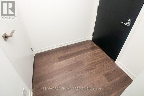 #313 -98 Lillian St, Toronto, ON - Indoor Photo Showing Other Room