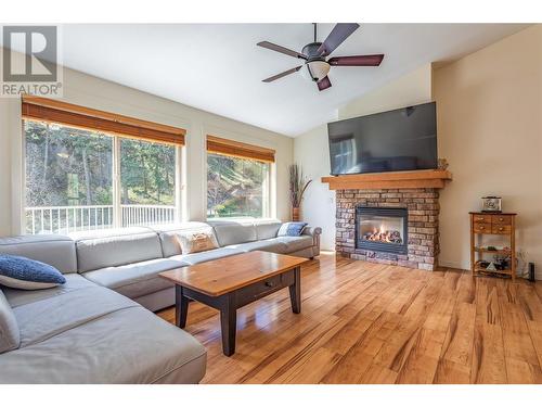 1483 Rosewood Drive, West Kelowna, BC - Indoor Photo Showing Living Room With Fireplace