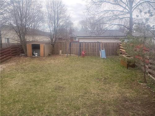 25 Chartwell (Bsmt Unit) Crescent W|Unit #2, Guelph, ON - Outdoor