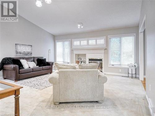 #14 -519 Riverside Dr, London, ON - Indoor Photo Showing Living Room With Fireplace