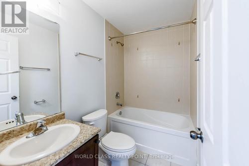 8542 Nightshade Street, Niagara Falls, ON - Indoor Photo Showing Bathroom