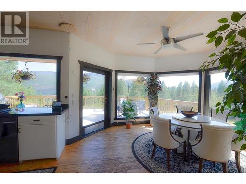 6500 15 Avenue Sw Unit# 7 Lot# 7, Salmon Arm, BC - Indoor Photo Showing Dining Room