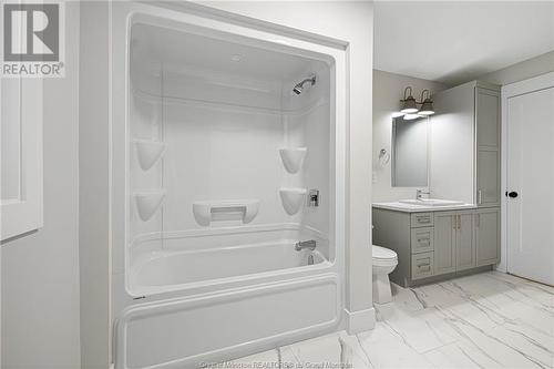 286 Teaberry, Moncton, NB - Indoor Photo Showing Bathroom