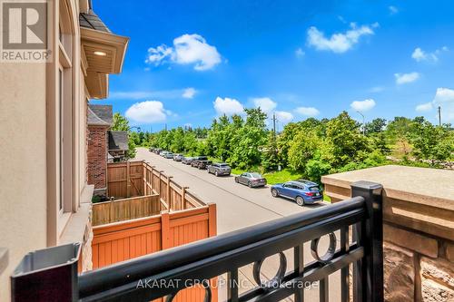 2486 Village Common Dr, Oakville, ON - Outdoor With Balcony