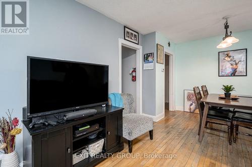 25 Humewood Dr, Belleville, ON - Indoor Photo Showing Dining Room