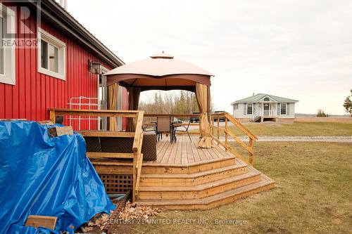 101 Rollie'S Bay Rd, Curve Lake First Nation 35, ON - Outdoor With Deck Patio Veranda With Exterior