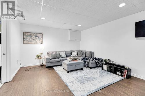 24 Brant Ave, St. Thomas, ON - Indoor Photo Showing Living Room