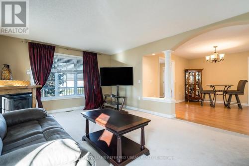 30 Illinois Cres, Wasaga Beach, ON - Indoor Photo Showing Living Room With Fireplace