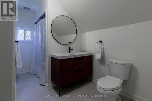 519 Elizabeth Street, Burlington, ON - Indoor Photo Showing Bathroom